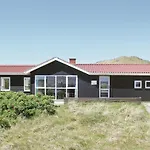 16 Casa de Férias *